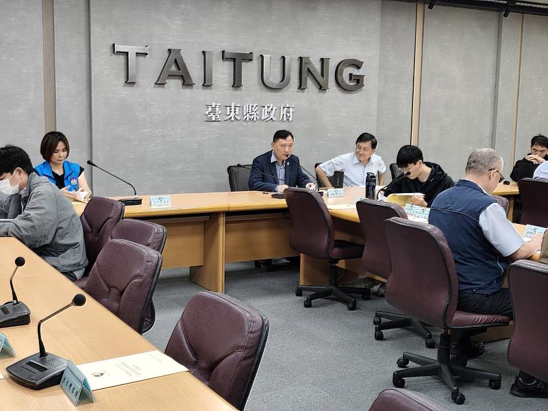迎暑期觀光熱潮!臺東縣召開6月道安會報 王副縣長指示全力做好熱氣球等大型活動交通規劃與宣導