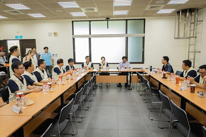 透過參訪了解桃園市智慧交通控制系統運作模式及大數據分析應用成果。