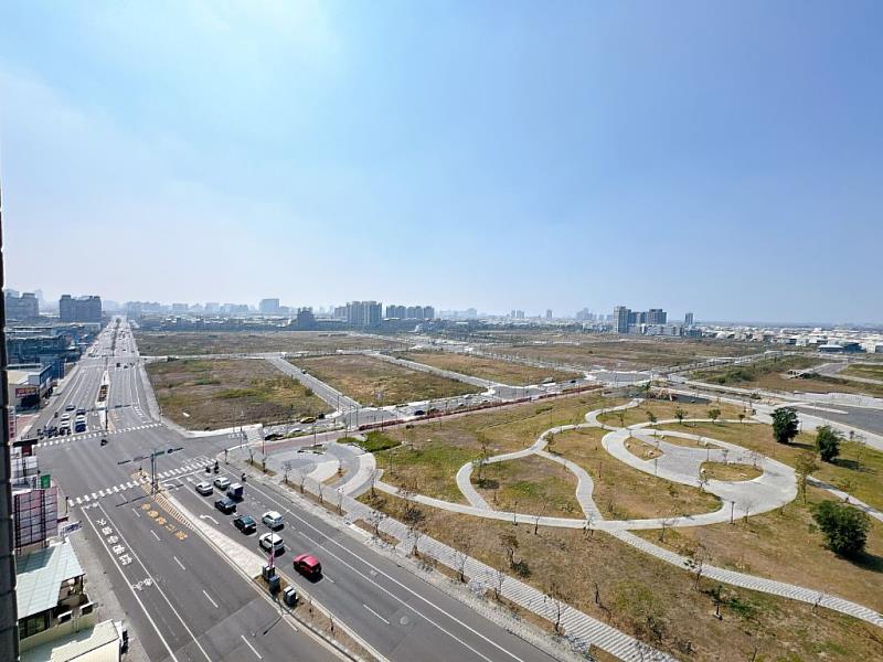 台南市安南區人口成長快速，已突破20萬人。圖為發展備受期待的商60重劃區。
