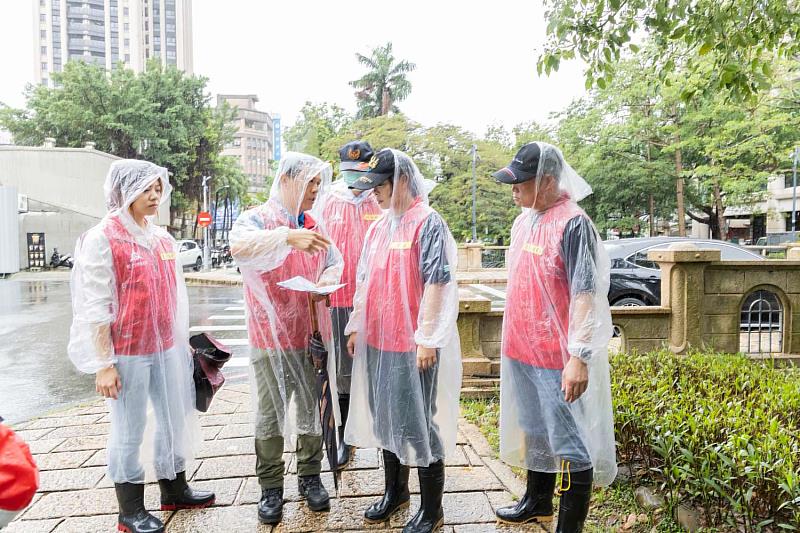 市長高虹安率領市府團隊前往各地勘災。