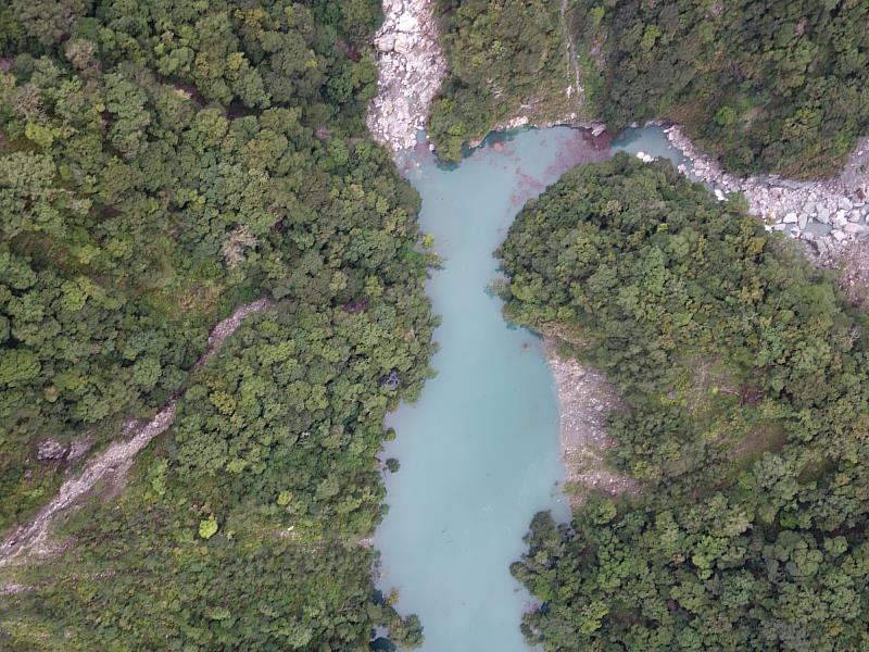 萬里溪堰塞湖空拍
