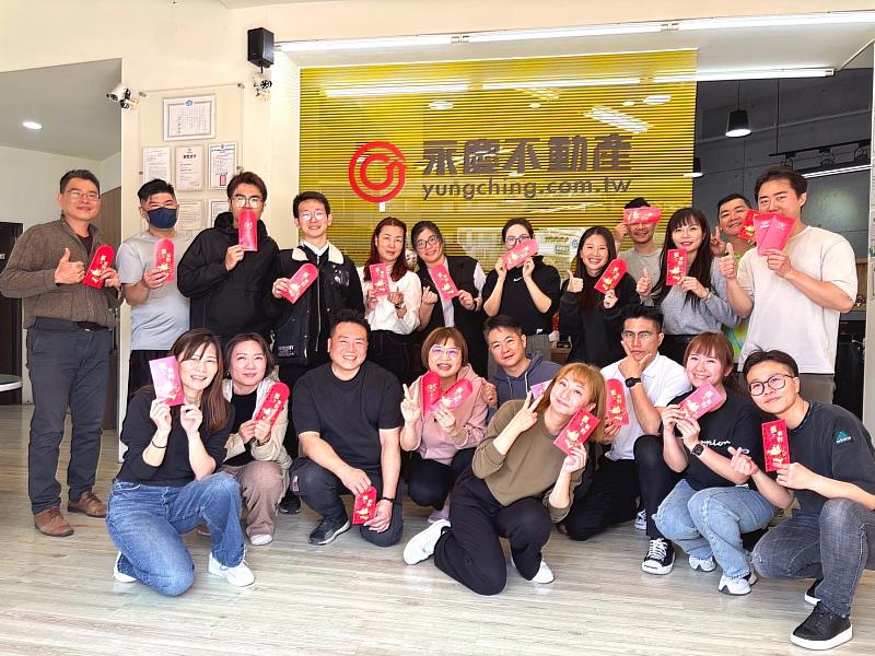 現在的李筱玲在工作上很有成就感,且收入穩定、時間自由,讓她相當滿意現在的狀態。圖片來源:永慶房產集團