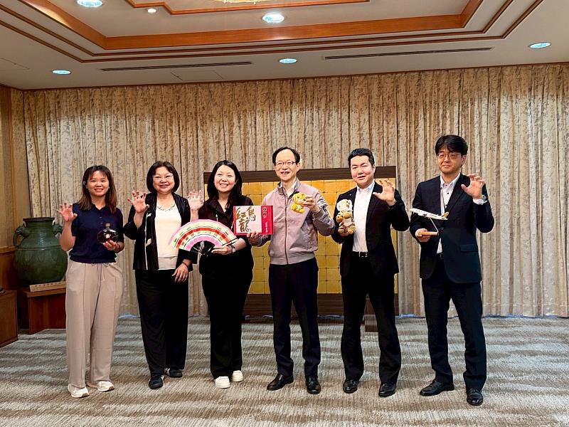隨著台北-大分直飛航線持續穩定營運,大分縣與台灣虎航也將持續深化合作,透過媒體踩線、旅遊推廣及多元觀光資源整合,吸引更多台灣旅客深入探索大分四季不同的旅遊魅力,進一步促進台日雙向觀光交流,為兩地觀光發展注入更多新動能。