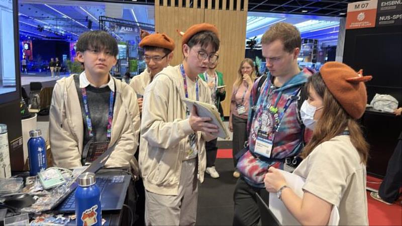 From cold-calling experts to pitching research like a startup product, NYCU students cultivate essential professional skills—initiative, resilience, and bilingual communication—equipping them to transform academic ideas into tangible social contributions​.