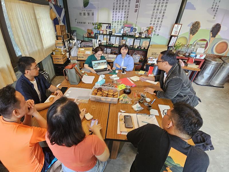 產創總中心定期輔導了解產業需求與提出創新規劃。
