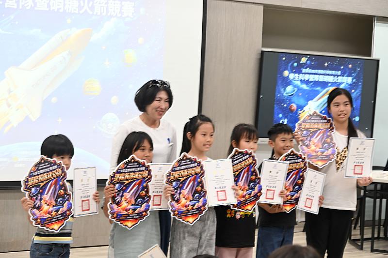 落實太空教育探究與實作!台東扮領頭羊 首辦國中硝糖火箭競賽
