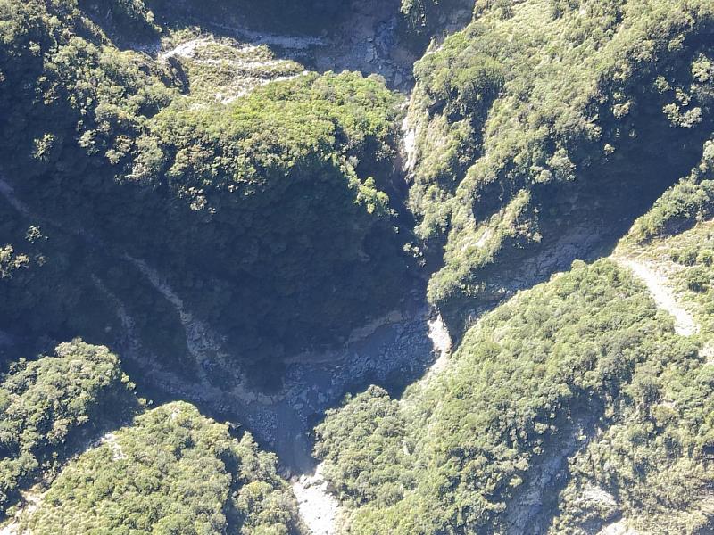 115年7月7日萬里溪堰塞湖空拍。