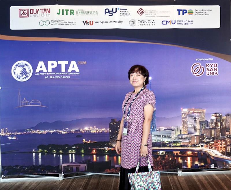 李芸同學埔里「籃城書房」的策展思維研究成果，七月六日在日本福岡 APTA 國際研討會發表。