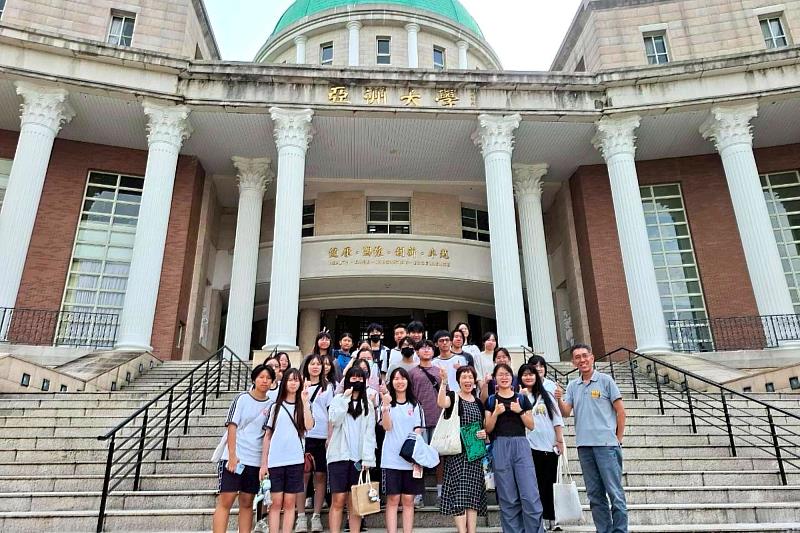 后綜高中走進亞大一日夏令營　從AI到半導體探索未來大學力