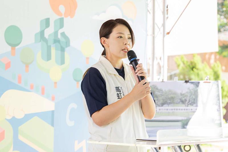市長高虹安致詞，期盼工程啟用後，讓學生與市民共享更優質、安全且宜居的生活環境。