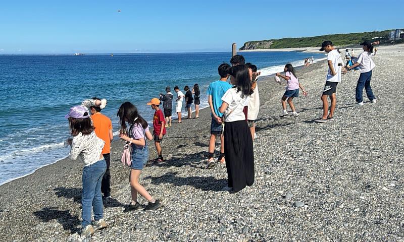 抓住夏天的尾巴，救國團與孩子一同「走讀台灣」