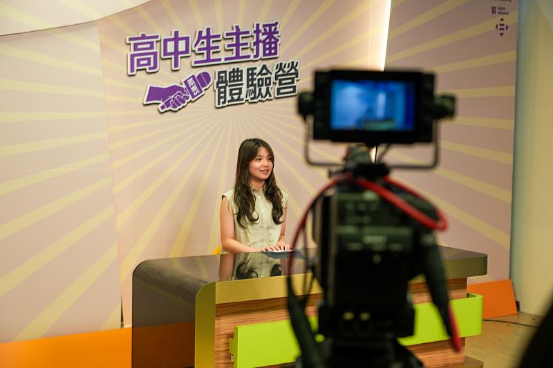 超人氣主播體驗營登場 逾百位高中生挑戰主播夢
