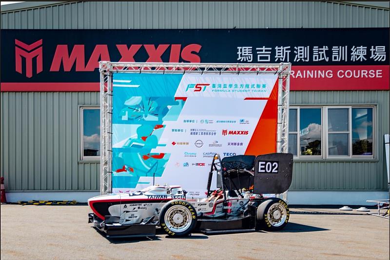 臺科大方程式賽車隊自主設計與打造的電動方程式賽車參與2026 FST臺灣盃學生方程式聯賽。