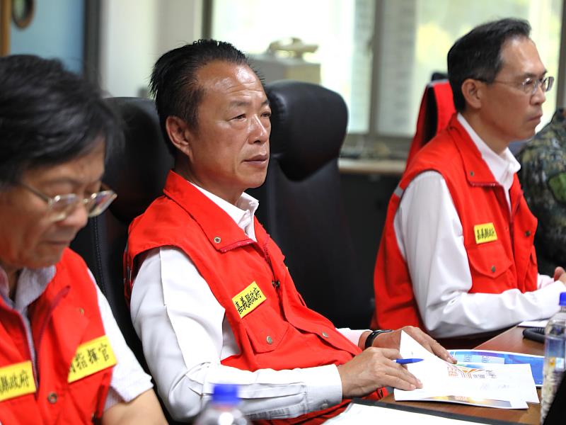 翁章梁縣長主持巴威颱風整備會議 嚴陣以待守護縣民安全