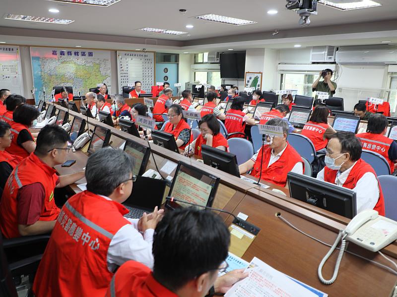 翁章梁縣長主持巴威颱風整備會議 嚴陣以待守護縣民安全