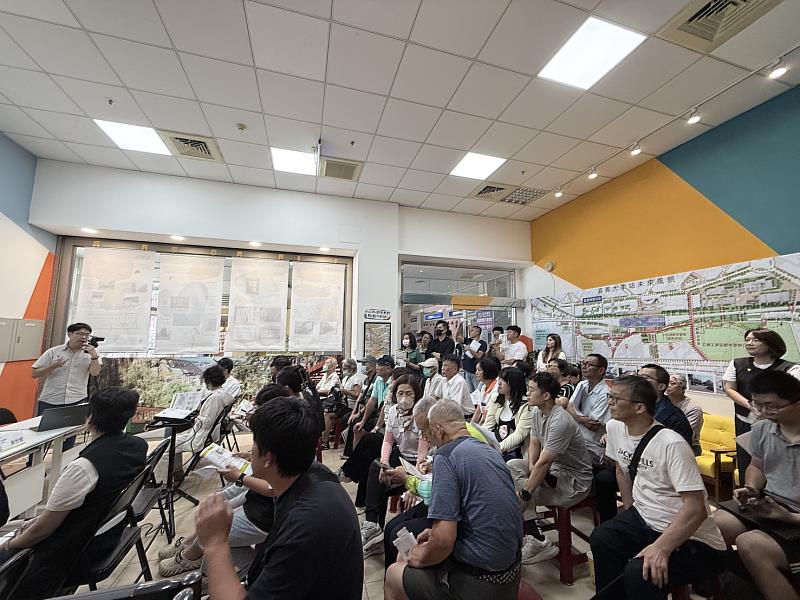 小澎湖地區公辦都市更新說明會。