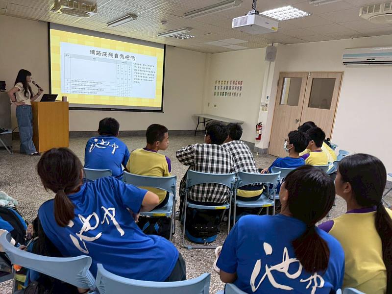 臺東社區心衛中心推動網路成癮防治 營造健康數位生活 打造健康平衡人生