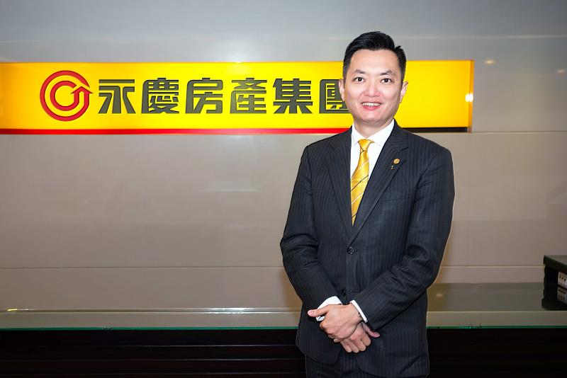 永慶房屋業管部協理陳賜傑指出,「真實房源」讓消費者安心找房、快速看屋,降低資訊落差與交易風險,提升購屋效率。(永慶房產集團提供)