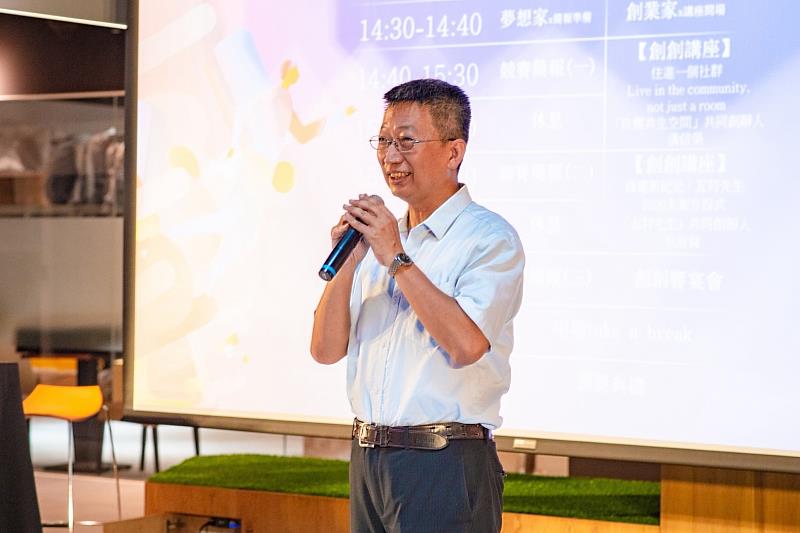 臺師大化學系呂家榮教授研究方向主要關注環境氣體汙染成分分析與微型化分析裝置開發。