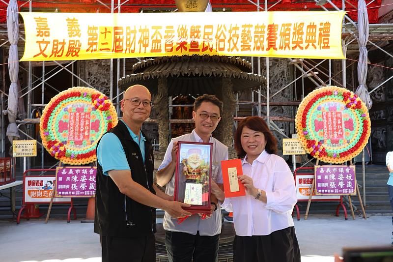 北園國小太鼓隊獲國小鼓樂組優勝。