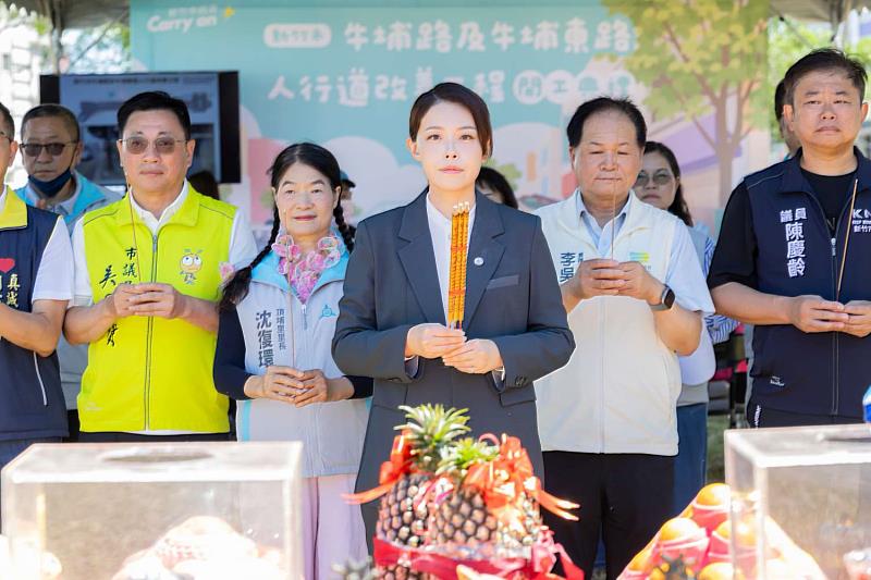 高虹安市長祈福，盼工程如質如期順利完工。