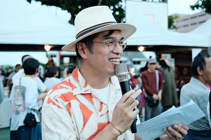 廣播金鐘獎主持人Acen Kacaw林清盛藉由《Kapah Taywan!臺灣好好》節目,分享部落地方創生和防災知識。