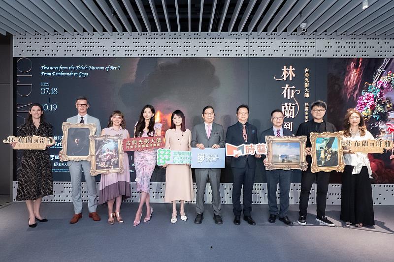 大合照