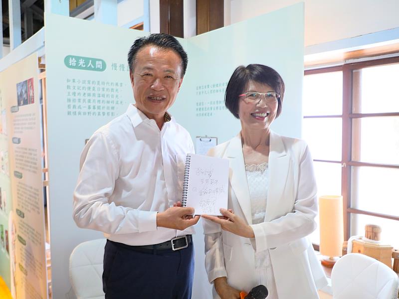 2026嘉義縣文學季開跑 「文字舞台」展現王瓊玲文學與戲劇風華