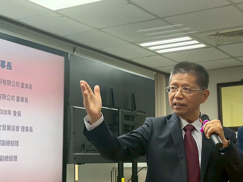 台大保險經紀人股份有限公司董事長陳亦純致詞。