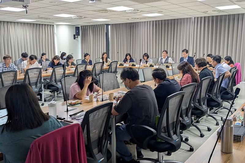 南大與全國師資培育大學交流師培政策、數位教學及教育創新，共同提升教師專業發展與教育品質。