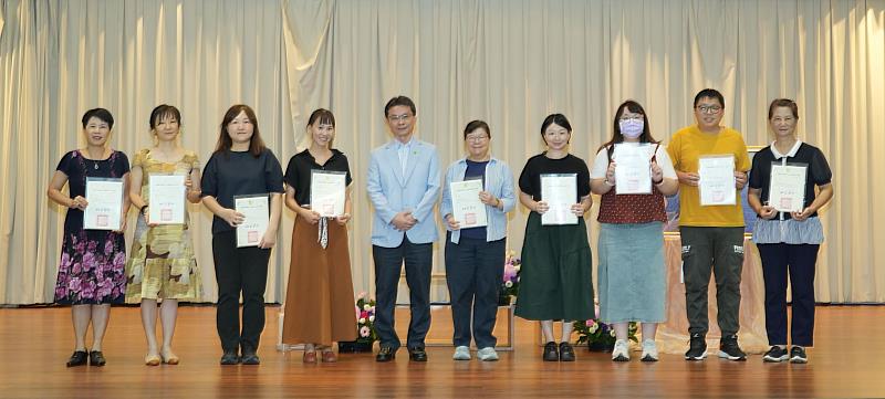 文藻新卸任主管交接 傳承教育使命迎60周年