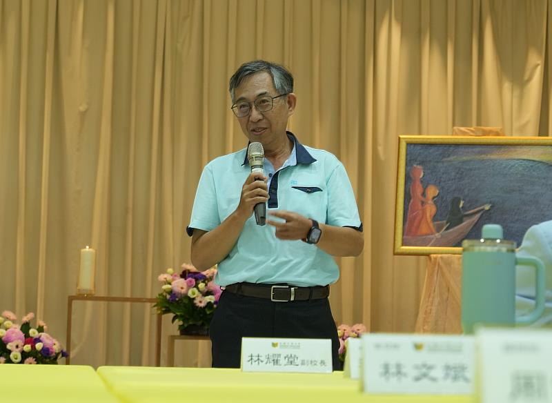 卸任主管蔡介裕研發長發表感言。