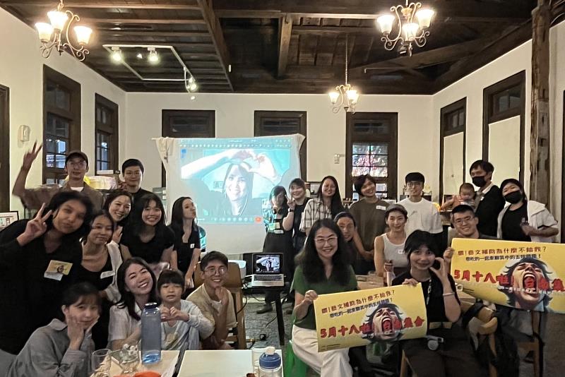南大透過青年論壇搭建交流平台，引導藝術創作者分享實務經驗，深化藝文公共討論能量。