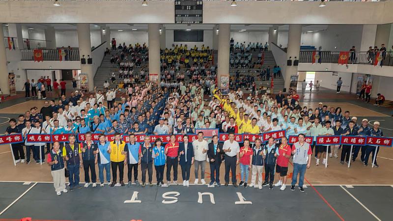 「115年後備軍人運動會」合影。