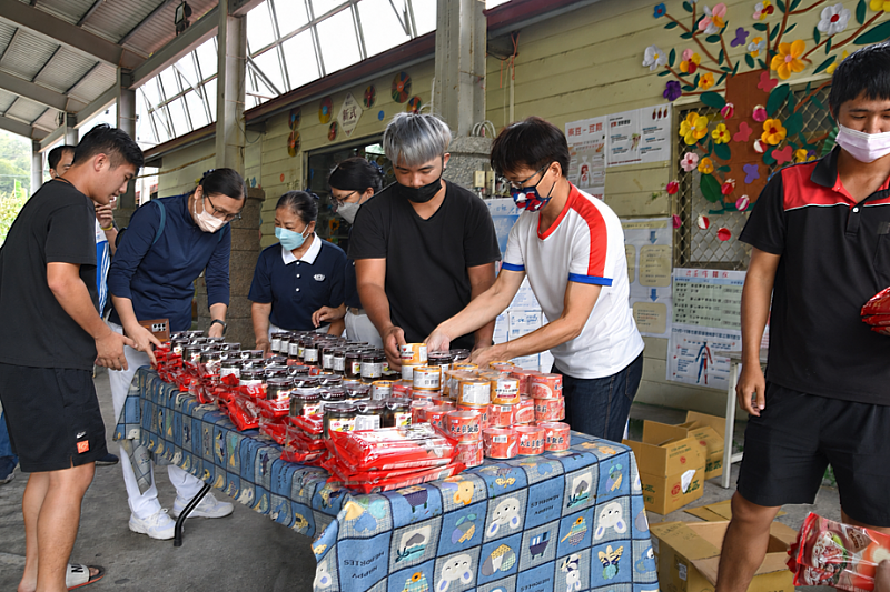 樂家康文教基金會與慈濟攜手投入賑災