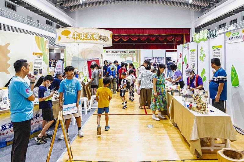 嘉義縣課程博覽會親子體驗日,陪孩子探索未來學習力