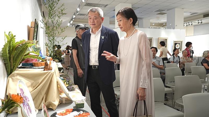 林瑞彥副市長出席開幕典禮 欣賞瓷上風景 感受藝術之美