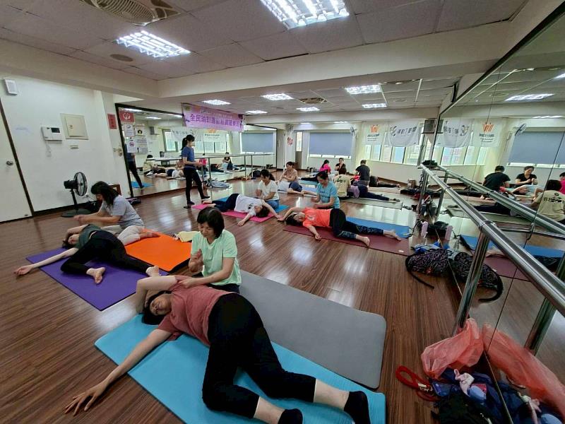 救國團辦理全民瑜珈樂活推廣羅東班結業！ 陪伴宜蘭鄉親找回健康