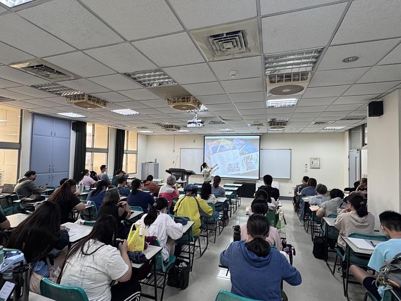 「長照台語工作坊」引起學員熱烈報名。