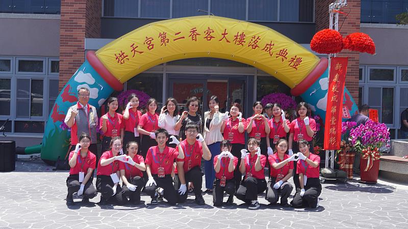 育達科大餐旅經營系攜手白沙屯拱天宮,第二香客大樓啟用開啟合作契機。