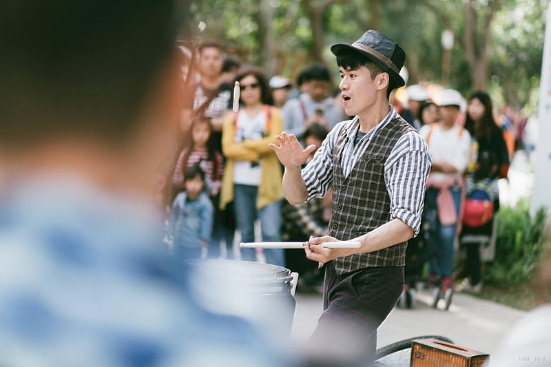 「FUN藝夏 戶外劇場」8月1日至8月23日連續4週末於新北市美術館戶外園區登場。