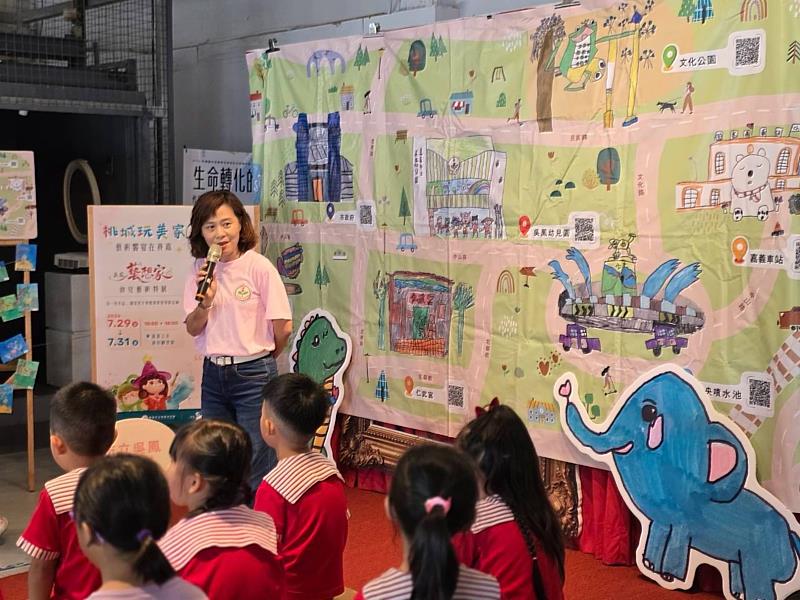 嘉市幼兒藝術特展登場,孩子用創作描繪桃城之美。