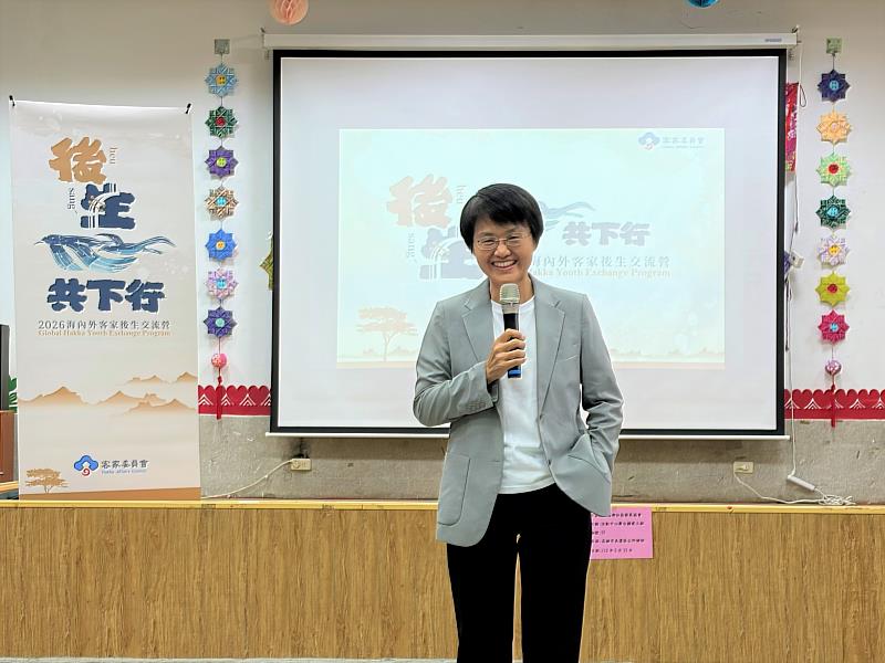 客委會古秀妃主委致詞。