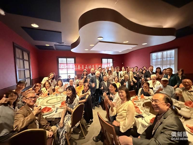 全美中文學校聯合總會舉辦晚宴，熱烈歡迎僑務委員會副委員長李姸慧蒞臨密西根。