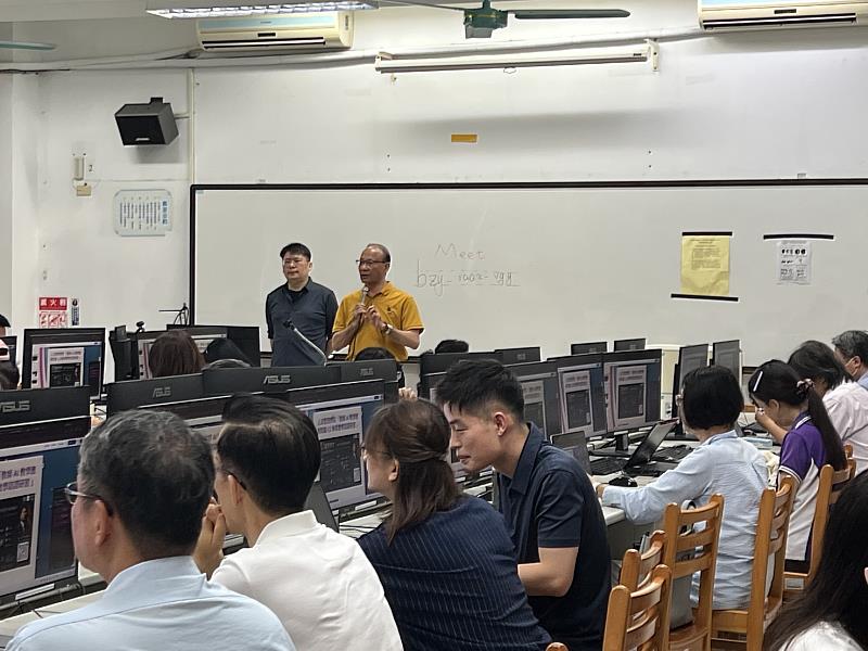 育達科技大學龍清勇校長致詞。