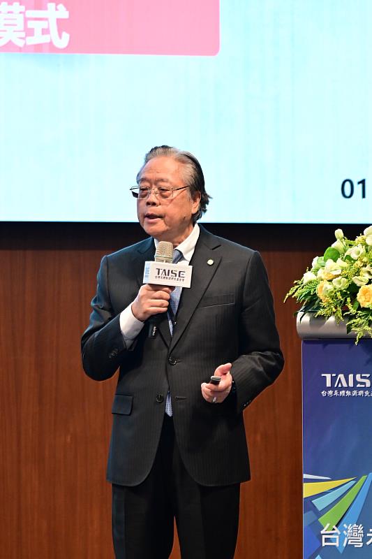 台灣金融研訓院雷仲達董事長演講。
