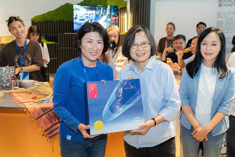 蔡英文前總統參訪2026台東博覽會。