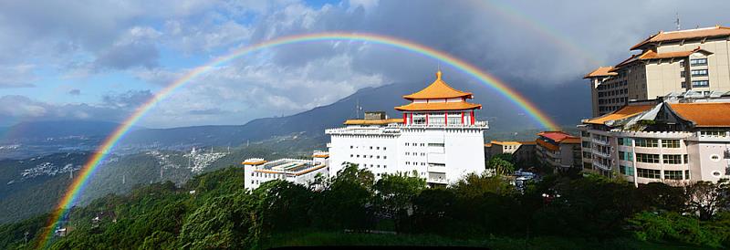 未來課程將融入陽明山地景,走訪陽明山,認識火山地形、生態環境與自然人文,體驗結合在地特色的樂齡課程。