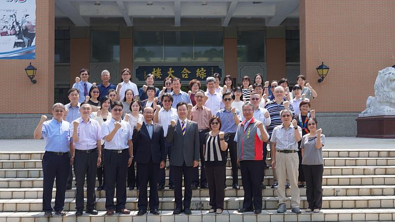育達科技大學115學年度主管佈達典禮,行政及學術一二級主管合影。