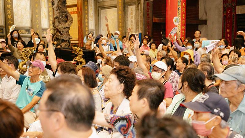「節電夥伴節能治理與推廣」活動,里民反應熱絡。